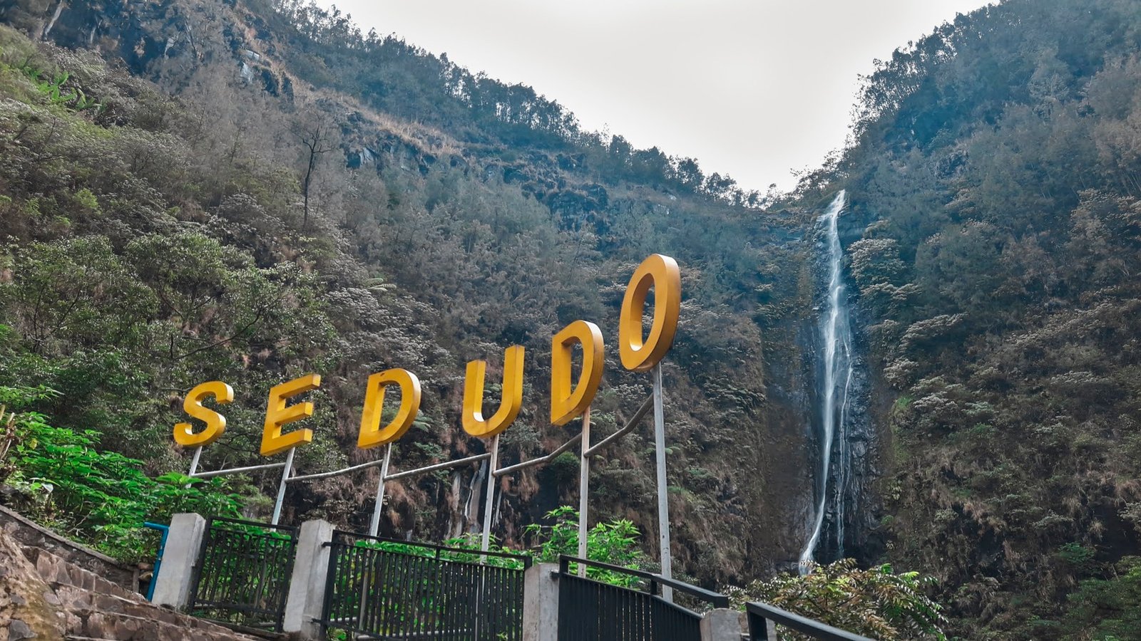 Air Terjun Sedudo